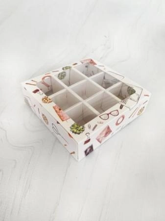 Коробка с обечайкой под 9 конфет, 13,7х13,7х3,7 см, "Школа"