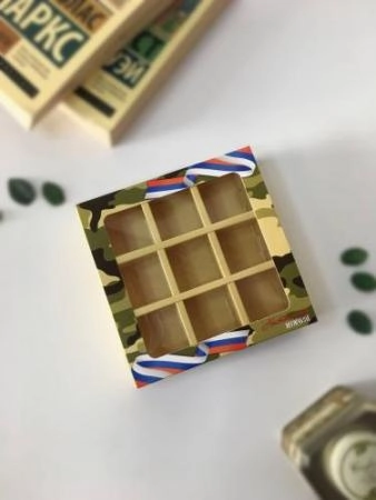 Коробка с обечайкой под 9 конфет, 13,8х13,8х3,8 см, "Камуфляж"