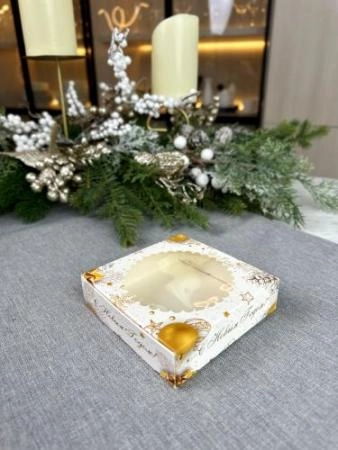 Коробка сборная с окном, 11,5х11,5х3 см , "Золотой Новый год"